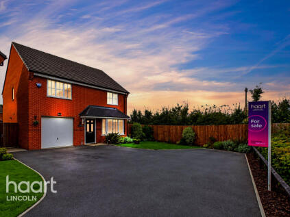 Field Avenue, Saxilby