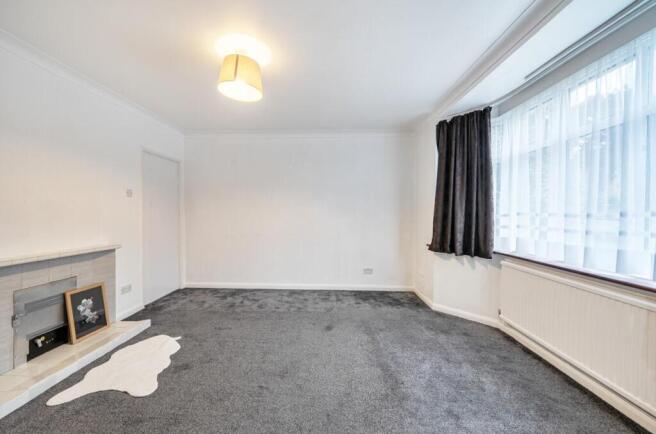 Davidson Frost-Wellings, DFW, Marsh Lane, HA7, Liv