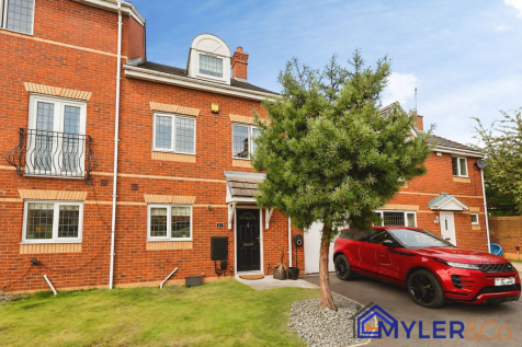 Harebell Close, Widnes, WA8