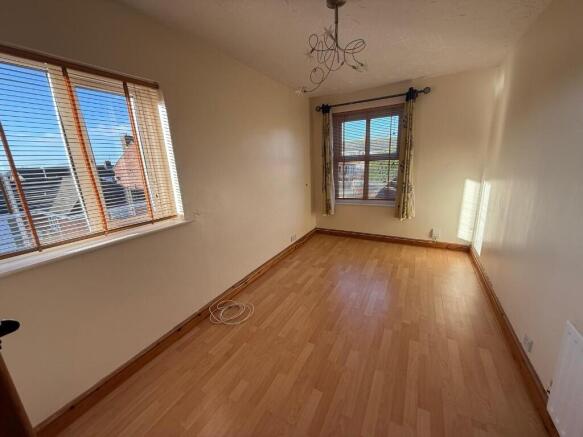 Bedroom(q)