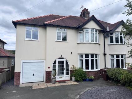 Manchester Road, Chapel-En-Le-Frith, SK23