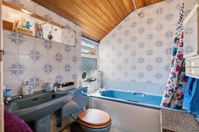 3 bed Terraced for sale Image 10