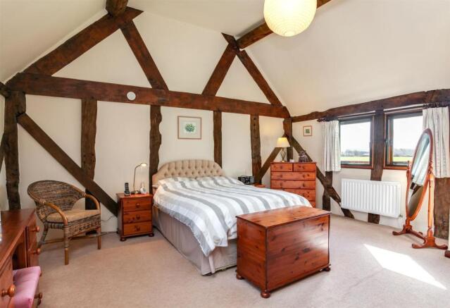 Master Bedroom.jpg
