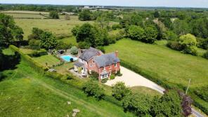 Hill House, School Lane, South Cerney GL7 5TZ