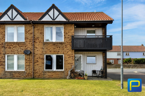 Dunes Court, Beadnell, Northumberland, NE67 5EE
