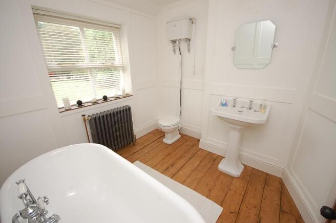 Photo 11