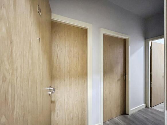 1 bed Flat to rent Image 8
