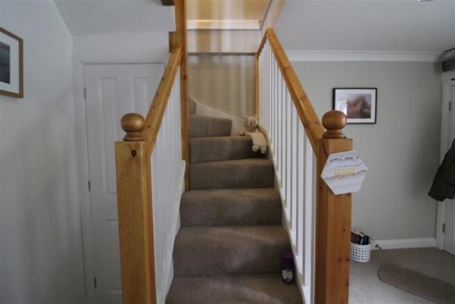 2 bed Flat to rent Image 10