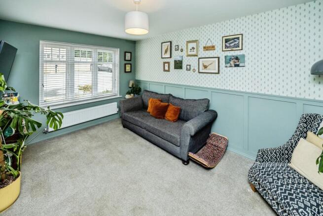3 bed Semi-Detached for sale Image 7