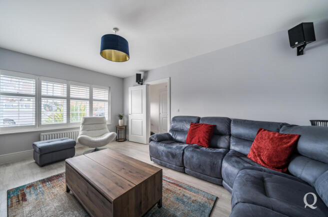 9ea4e33e-6863-4e7...