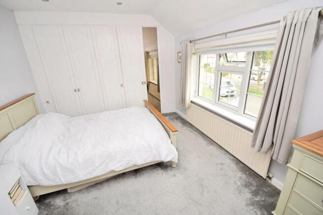 2 bed Semi-Detached for sale Image 11