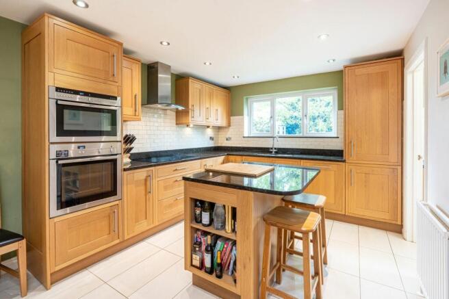 Kitchen/Breakfast