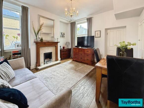 4 bed End of Terrace for sale Image 3