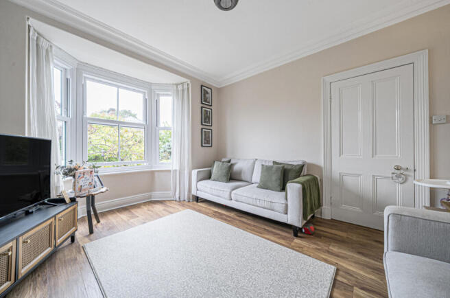 1346279-18-68c2f1...