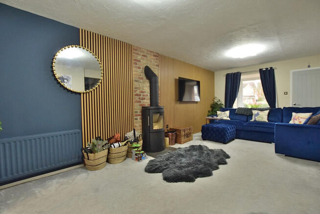 3 bed Detached for sale Image 10