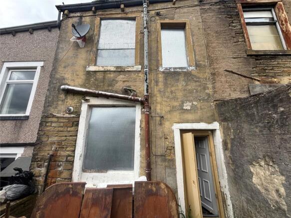 2 bed Terraced for sale Image 6