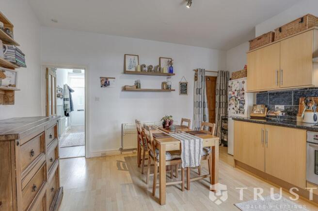 3 bed End of Terrace for sale Image 8
