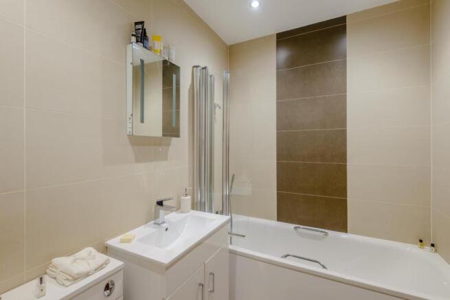 8408691-interior17-800.jpg