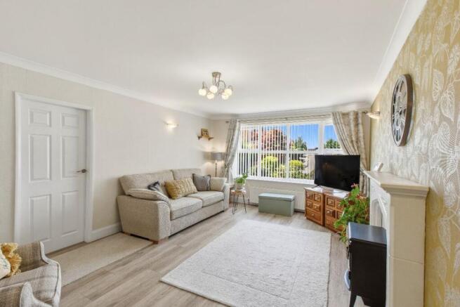 3 bed Bungalow for sale Image 8