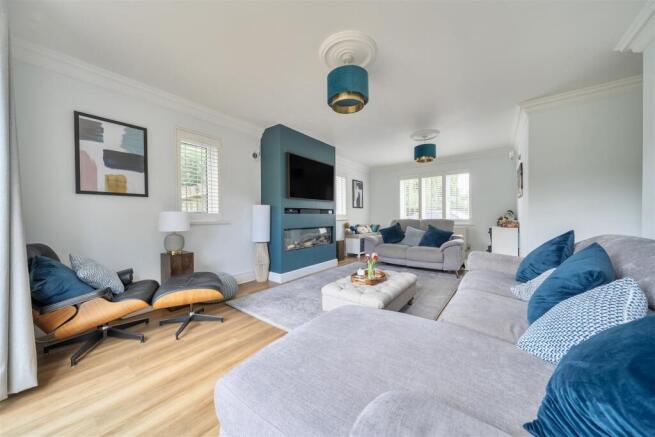 1467578-9-6a1ec7c61aaff.jpg