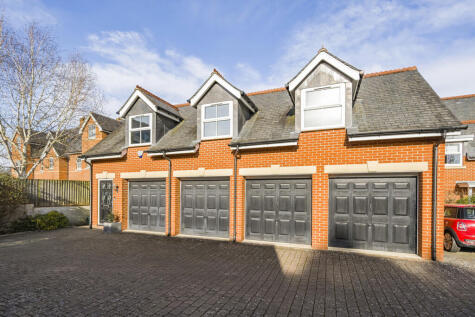 Charlotte Mews, Henley-on-Thames, Oxfordshire, RG9