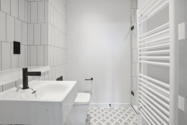 2 bed Apartment for sale Image 10