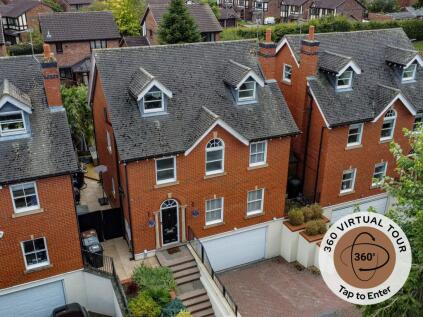 Martree Court, Elworth, Sandbach, CW11
