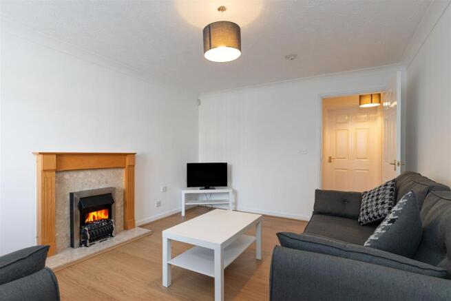 34 Humbert Road-7.jpg