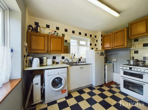 CAM01093G0-PR0154-STILL013.jpg