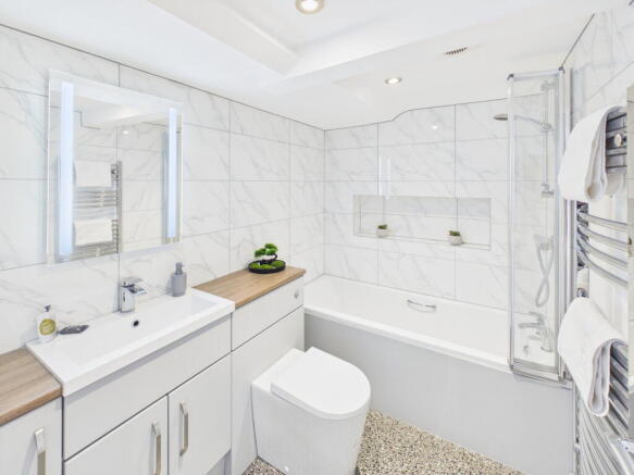 3 bed Penthouse for sale Image 7