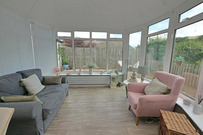 2 bed Semi-Detached Bungalow for sale Image 5