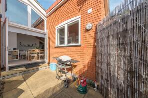 6a, Reading Road, Henley-on-thames RG9 1AG