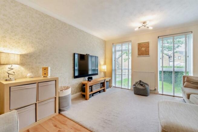 8594346-interior01-800.jpg