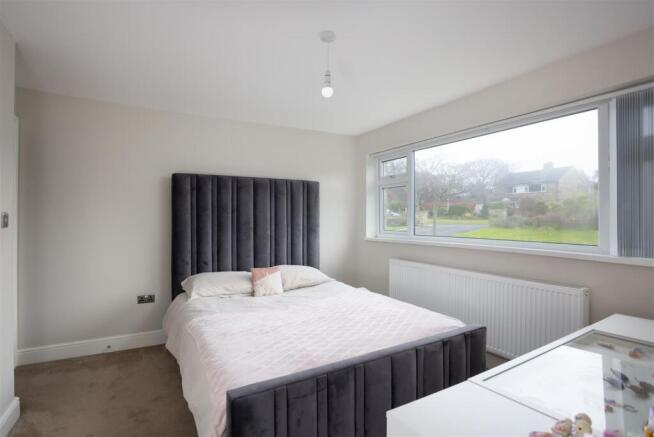 3 bed Detached for sale Image 12