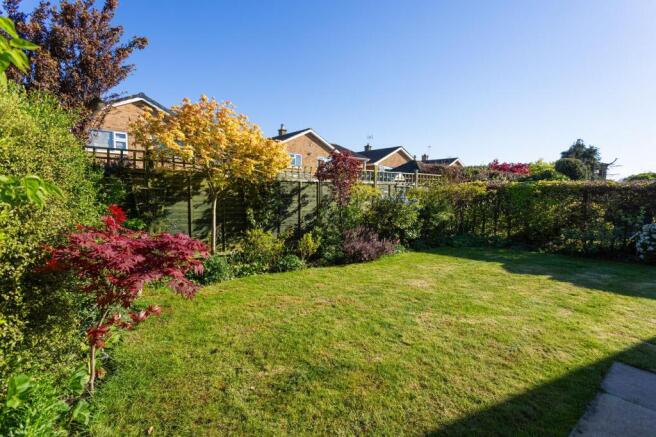2 bed Detached Bungalow for sale Image 10