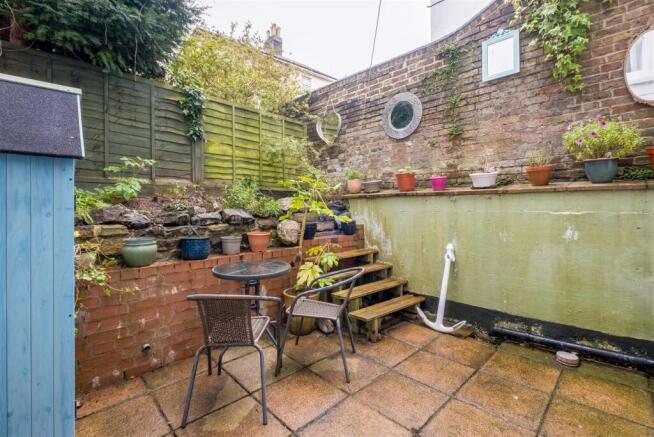 F2, 49 Norton Road -10.jpg