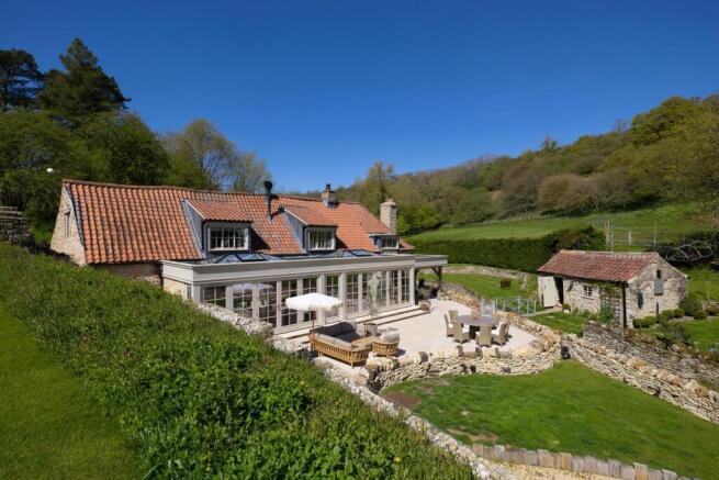 House & Garden