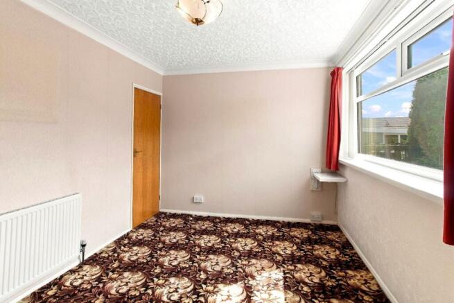 3 bed Bungalow for sale Image 11