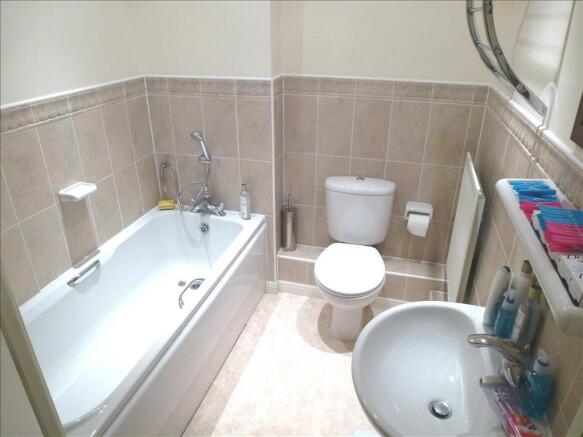 Photo 6