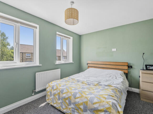 3 bed Terraced for sale Image 8