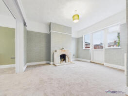 303, Park Avenue West, Kingston Upon Hull HU5 4DG