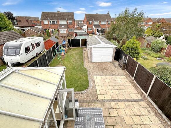Rear Garden Overview 681