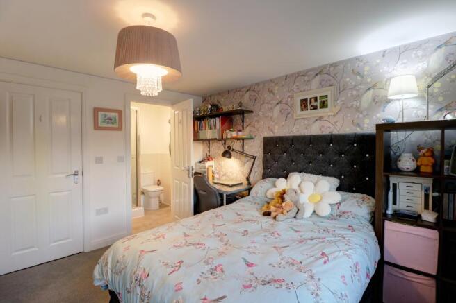 Bedroom 2.2