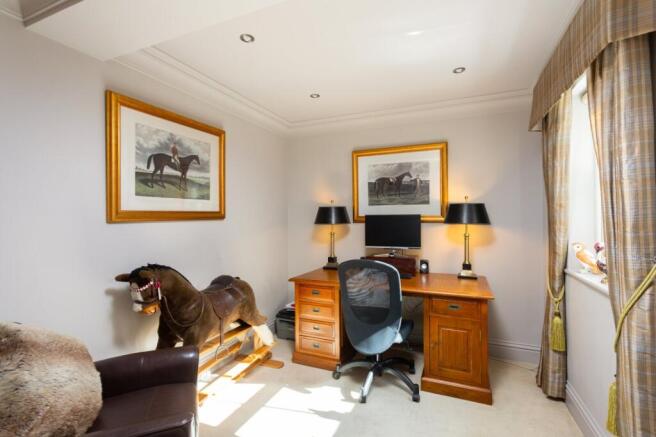 4 bed Equestrian Facility for sale Image 9