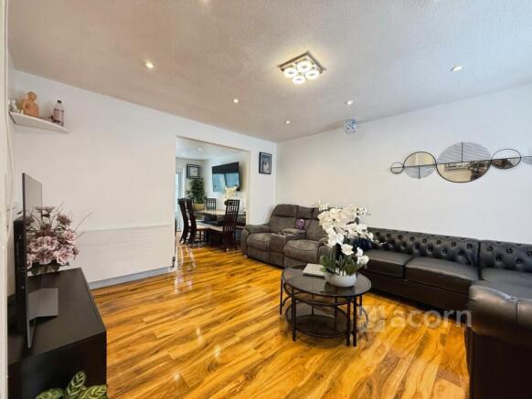 af4cf9a3--44FA-B4...