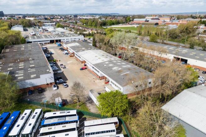 Unit 15, Stocklake Industrial Park
