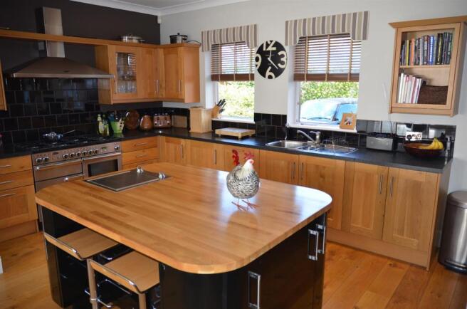 Dining Kitchen