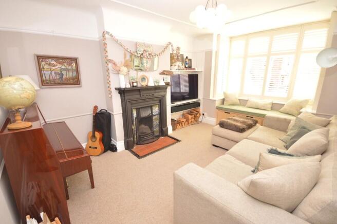 27 lynton