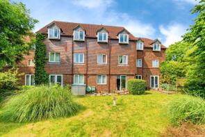 Flat 34, Oakdene Gardens, Fair Oak Road, Eastleigh SO50 7AL