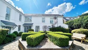 6 The Manor House, Hillfield Village, Bugford Cross To Yeomans, Dartmouth TQ6 0FA